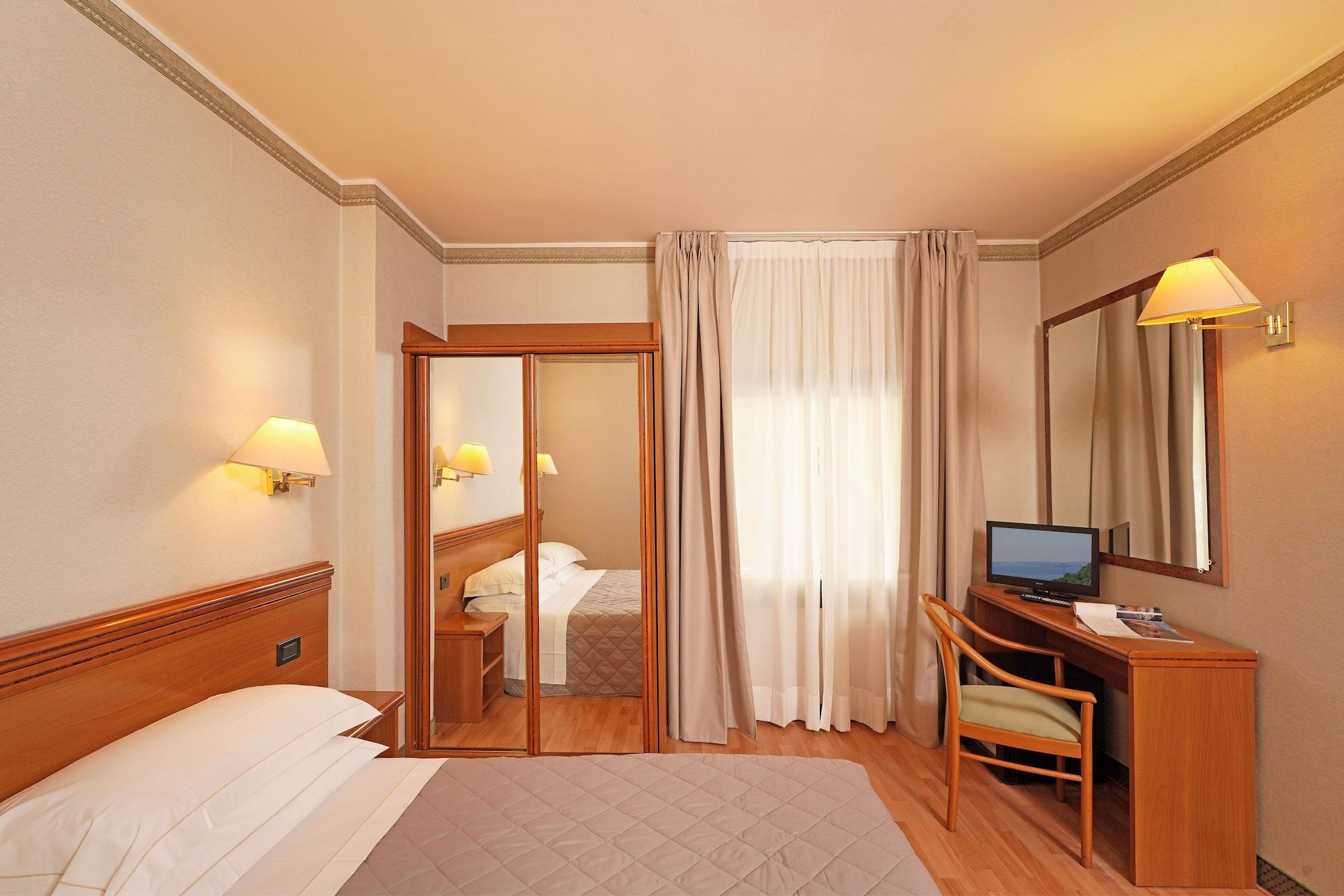 Hotel Du Lac غاردوني ريفييرا المظهر الخارجي الصورة